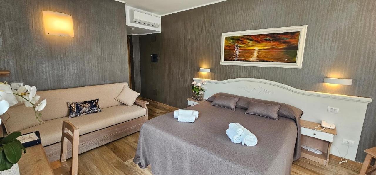 Hotel Meridiana Bellano Exterior photo