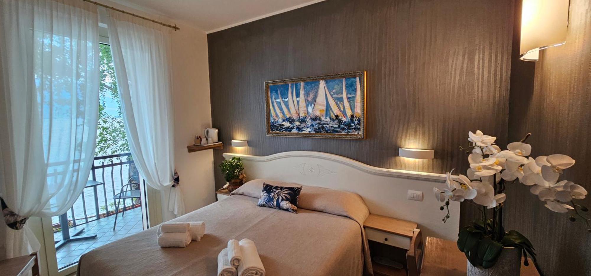 Hotel Meridiana Bellano Room photo